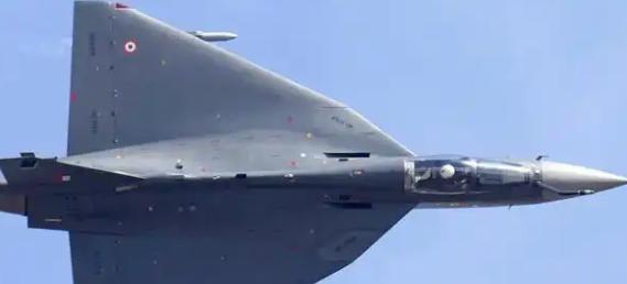 印度急了！为赶超中国，竟跳过五代机直接冲刺七代机，现实却狠狠打脸近日，印度军