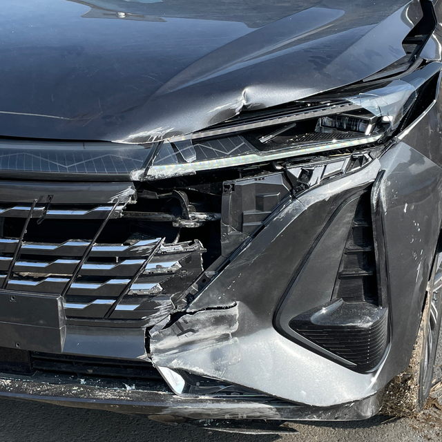 长安售后修车太给力了没有配件为了买车，跑了好几个4儿子店看车，买的1.5t领航