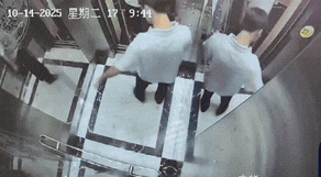 小伙乘电梯遇“酒蒙子”发酒疯，一记右摆拳——男子瞬间酒醒了！喝酒易生是非，这