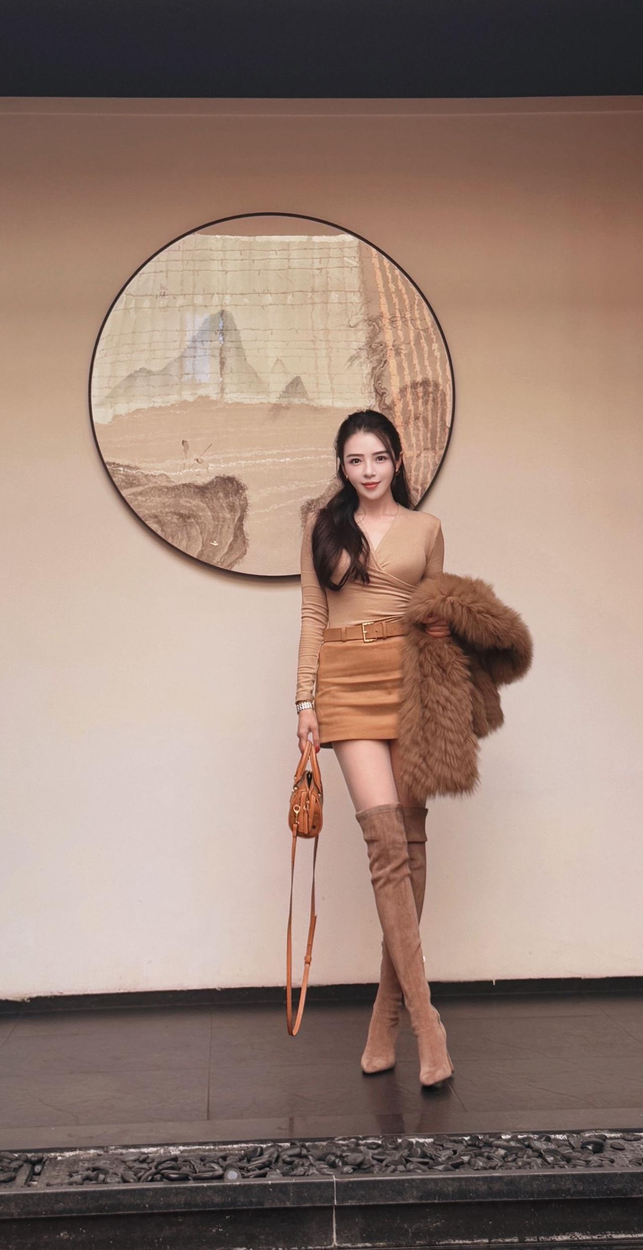 精致日式料理，美食与美人相伴，尽享美好时光！