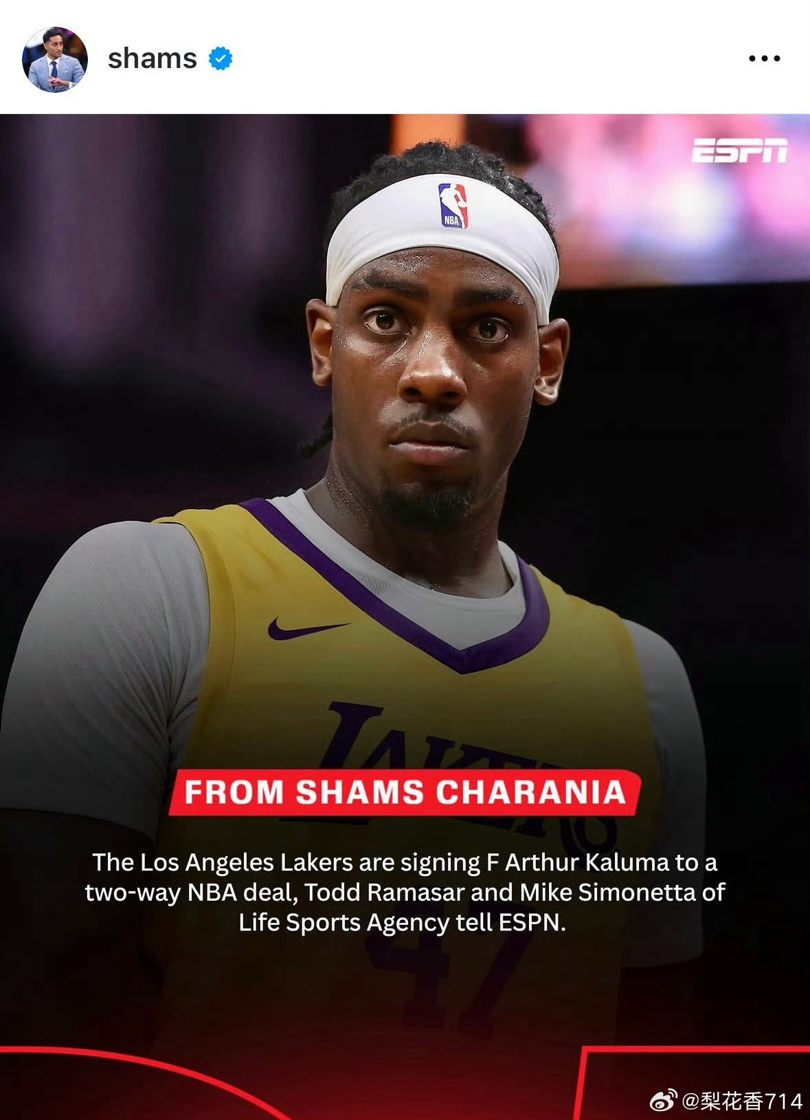 北京时间7月21日，据ESPN名记Shams报道，湖人用双向合同签下前锋亚瑟·卡