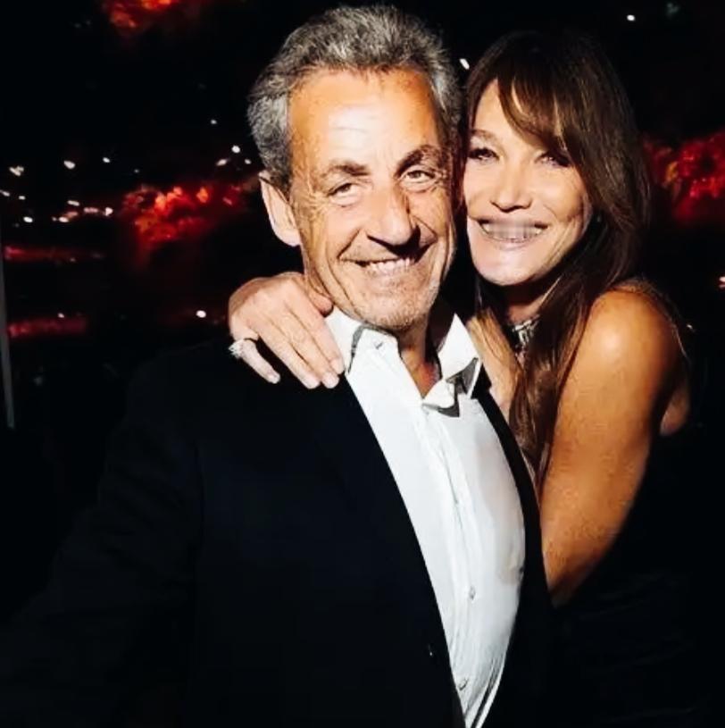 萨科齐和超模妻子布吕尼是不是非常恩爱？在萨科齐人生最艰难的时刻，布吕尼一直陪伴