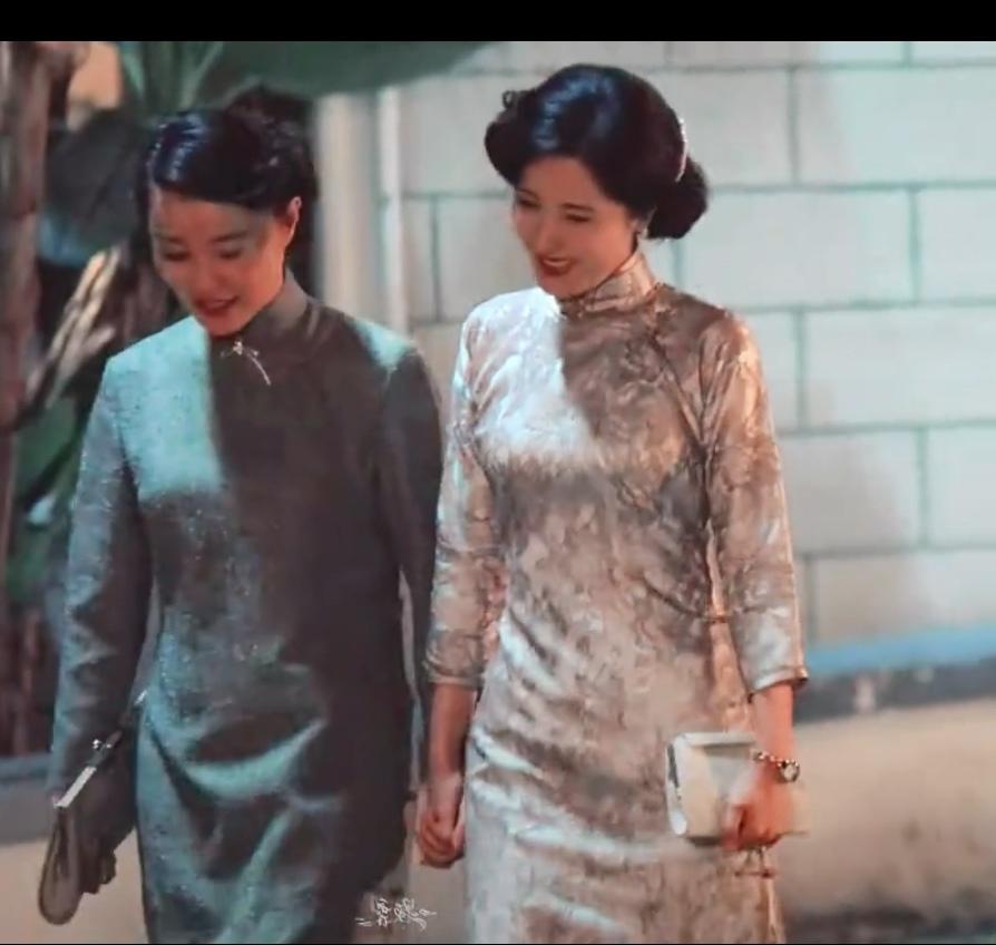 追剧《沉默的荣耀》，女一、女二号都是大龄未婚未育的大美女！她们的婚恋观不同于常人