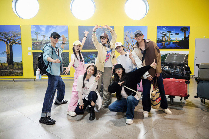 张晚意七老童心永远陪伴大家张晚意收获了六份满满的友谊张晚意收获了六份满满的友谊