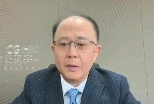 中美“差距”究竟在哪？邱震海曾经语出惊人：中国辛辛苦苦在14亿人中培养人才，老美