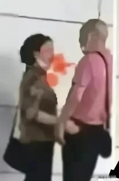 木土大娘身患多种病症，肝癌晚期都五年有余了，还患有幽闭恐惧症，听起来着实不易。