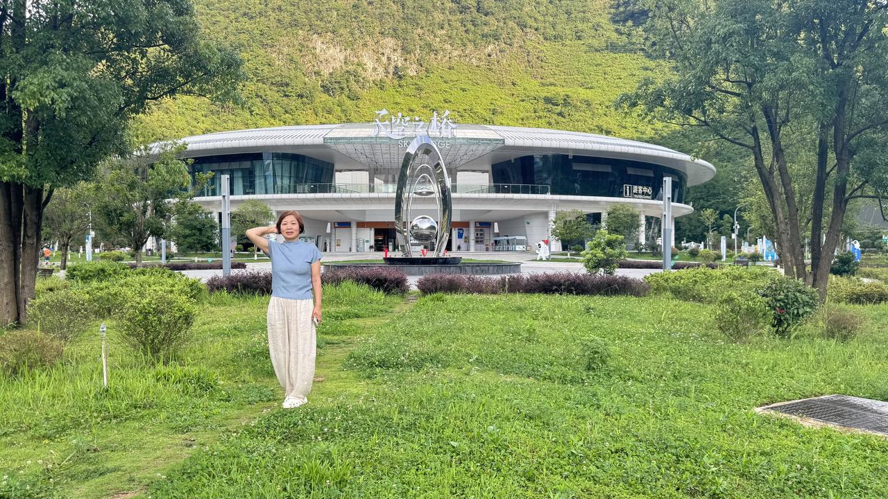 贵州自驾漫游之—天空之桥贵州天空之桥指的是平塘特大桥，它位于贵州