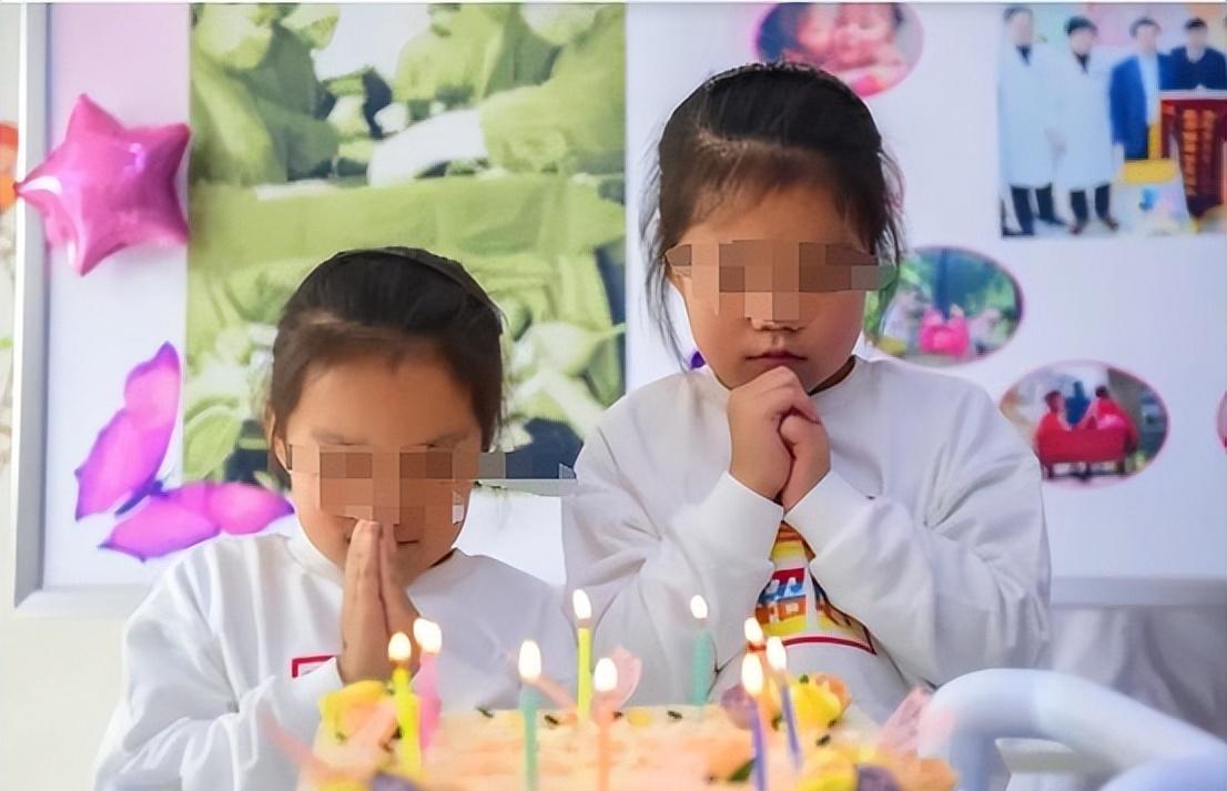 2009年，湖北产妇为生双胞胎剖腹产，可谁知医生剖开产妇肚子后一看竟然是一对连体