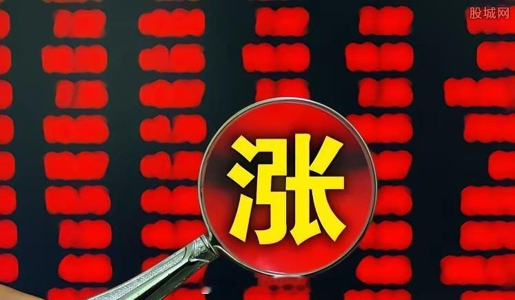 2年时间从5万做到200万，只用这7条别人不敢用的规律。①从来不会操作2只股票，