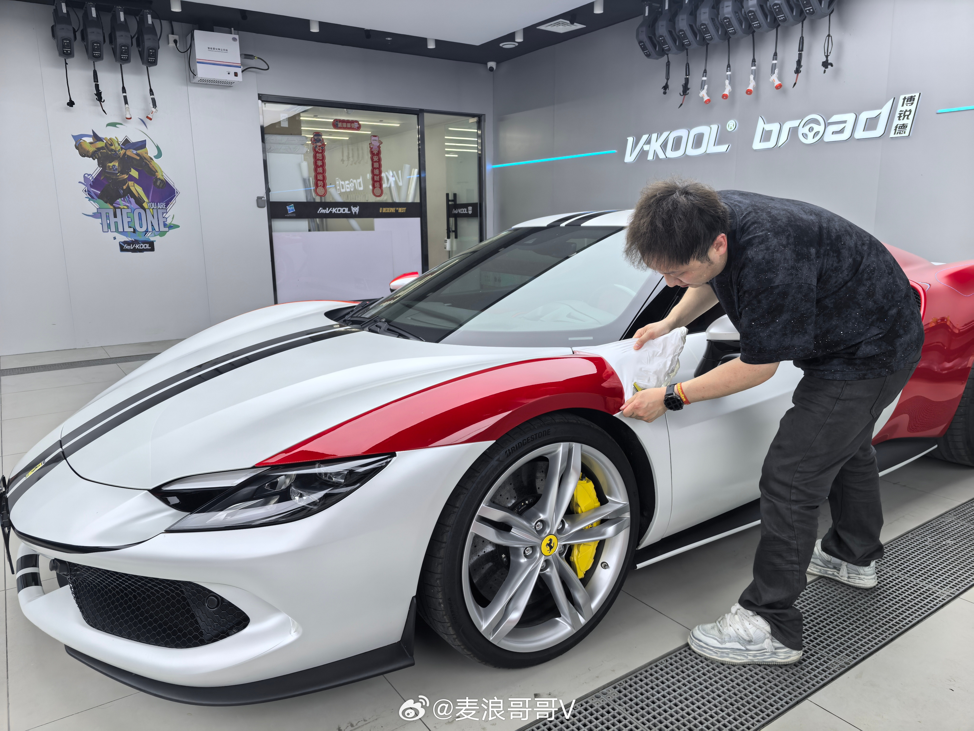 自己动手，撕膜锻炼身体，这比去健身房感觉要更出汗阿，弄了俩小时，我撤了，不过学习