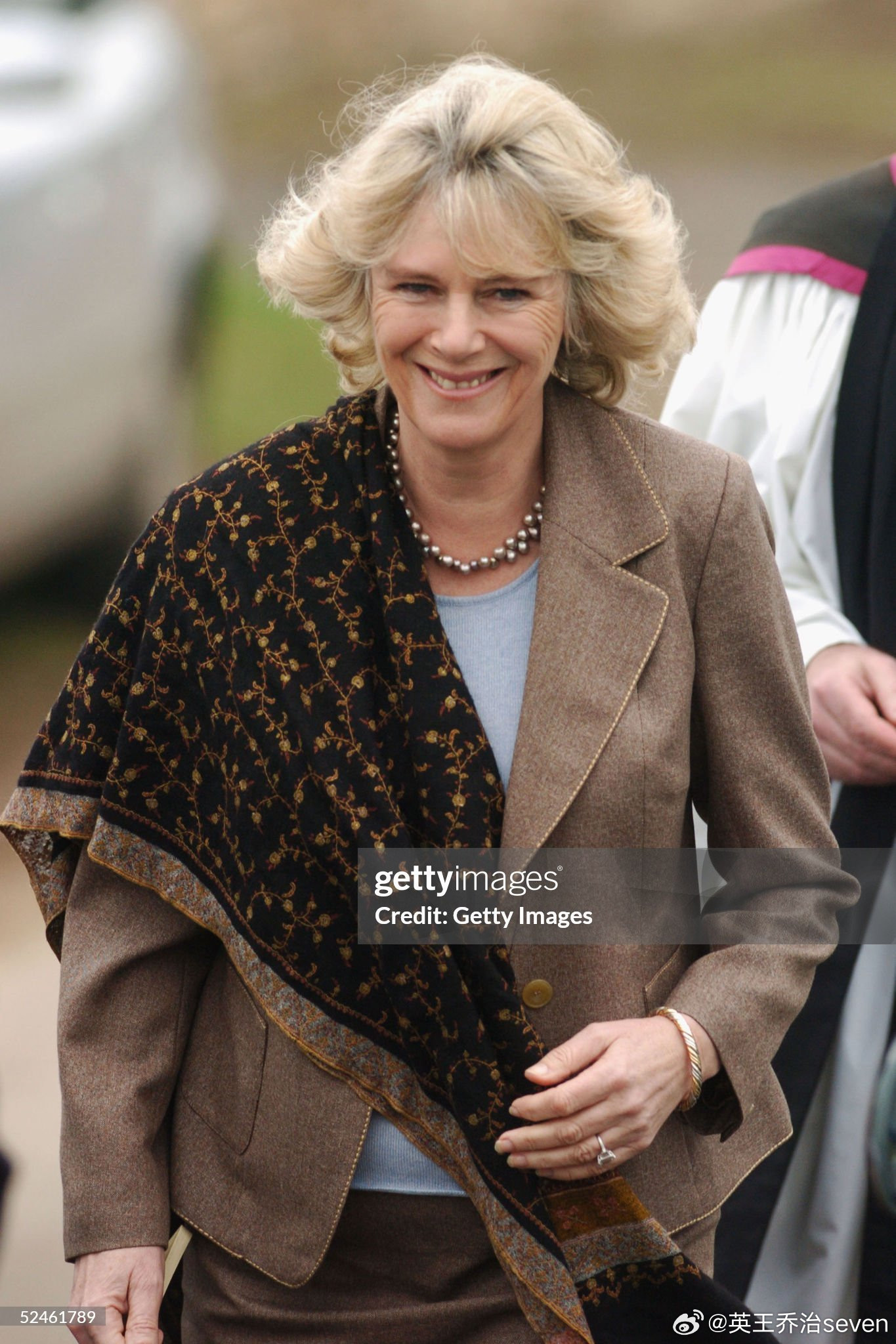 卡米拉王后【回顾】查尔斯王子和未婚妻卡米拉·帕克·鲍尔斯于2005年3月20日