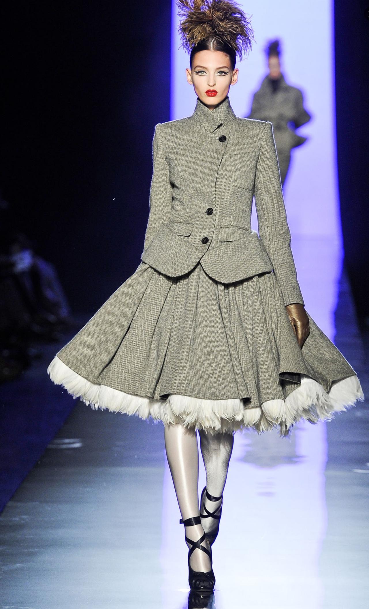秀场回顾|JeanPaulGaultier2011秋冬高级定制系列本