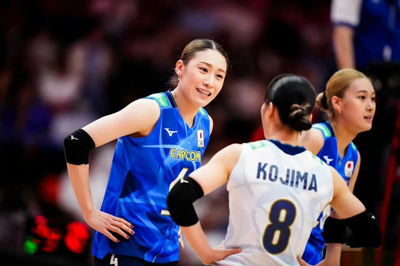 【日本女排3-1力克塞尔维亚，小组第一出线】在刚刚结束的女排世锦赛H组比赛中