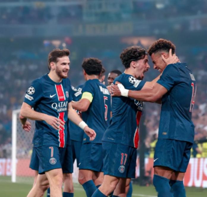 邪门了！谁赢巴萨谁就崩，三队惨遭“魔咒”暴击，连主帅都丢了饭碗！塞维利亚主场4-