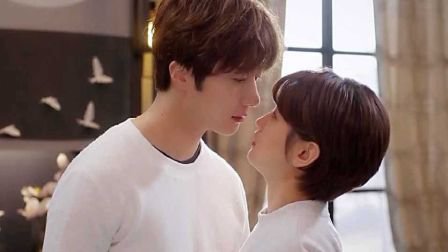 赵丽颖 灰姑娘与四骑士 女佣吻戏PK 你喜欢姐