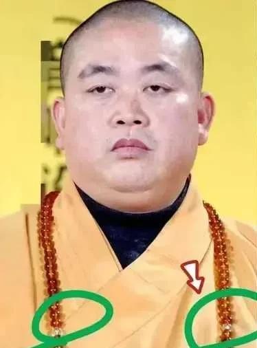 你知道少林方丈释永信脖子上戴的那串佛珠价值多少钱吗？说出来绝对让你大吃一惊！这