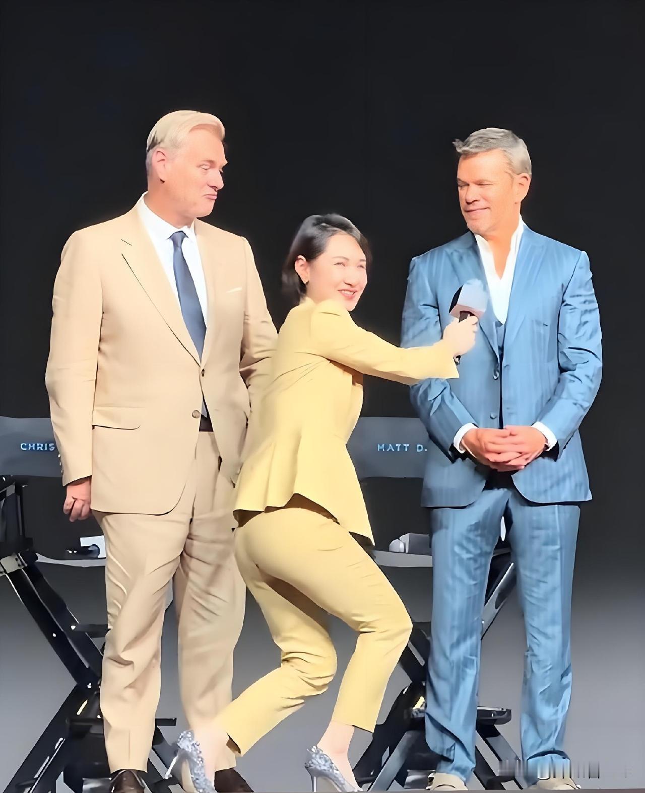 陈璇——“看见外国人就站不直的主持！”采访过英国前首相、主持过皇室婚礼直播、
