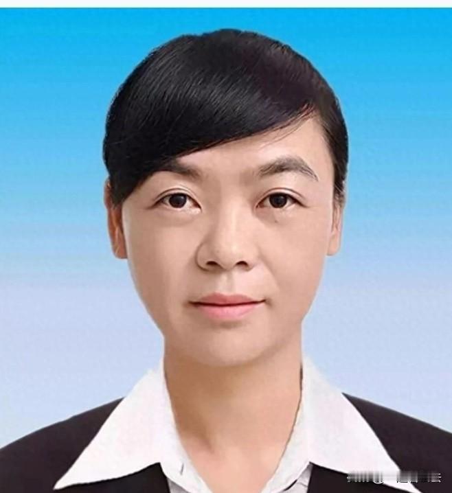 不能不说，如今的官职名称太多了，多得像个迷魂阵。近日，云南保山市一个名叫刘燕的美