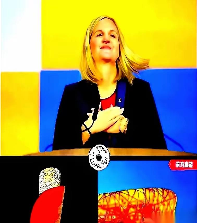 现在最尴尬的，估计就是国际奥委会了。满世界赔笑脸，求着人家办奥运，结果人家扭