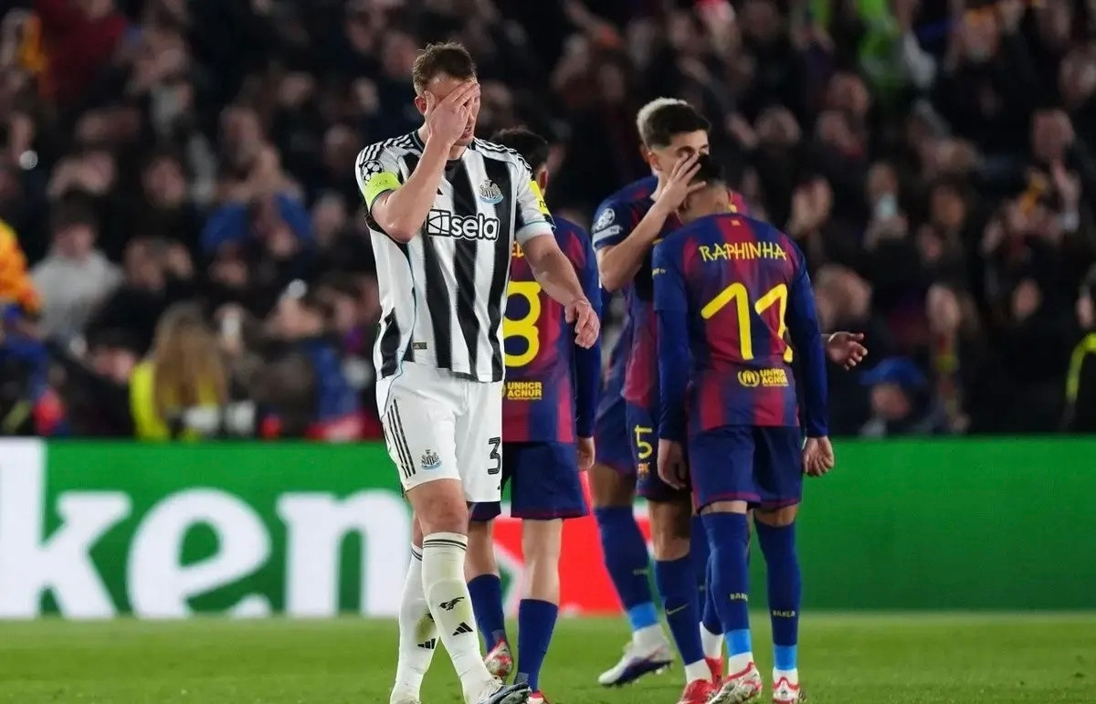 巴萨7-2血虐纽卡，弗里克正带领巴萨踢出欧洲最有观赏性的进攻。巴萨在诺坎普连续8