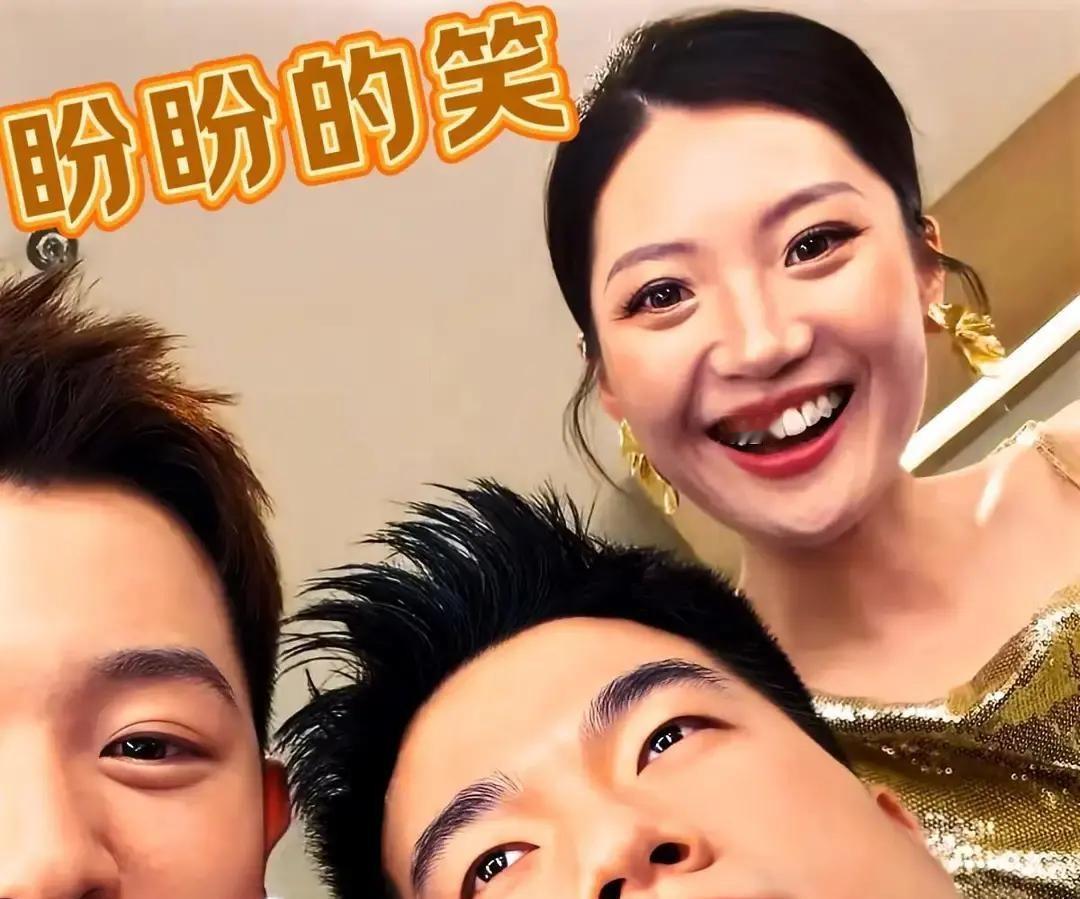 董宇辉书香直播现场，汉森慢歌一出，点赞暴跌40%。观众眼皮打架，评论区秒变催眠