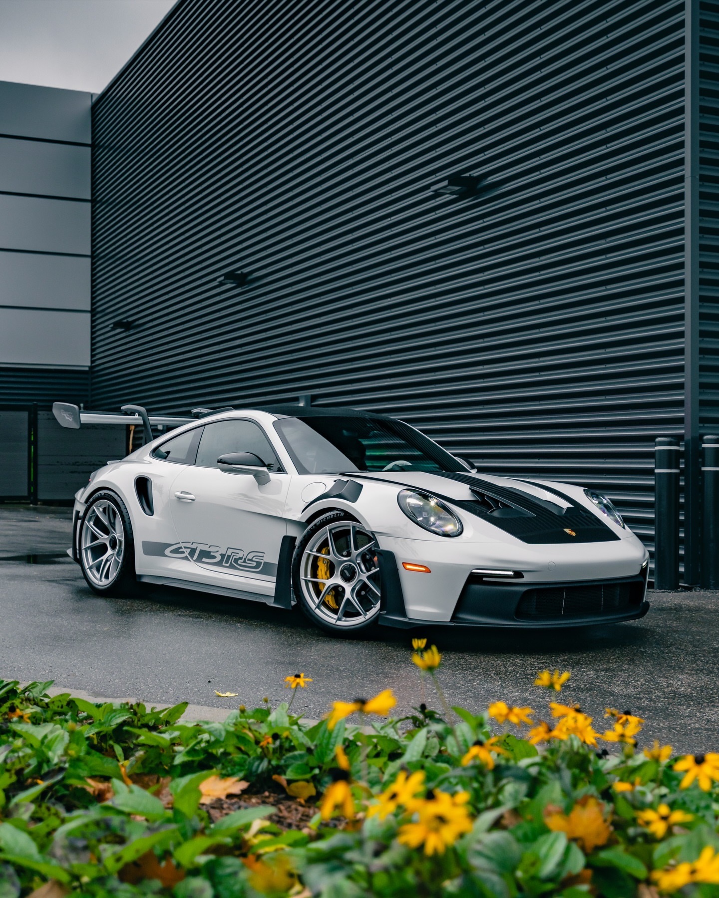 我们不是追逐幸福，我们是驱动力！💨保时捷992GT3RS..