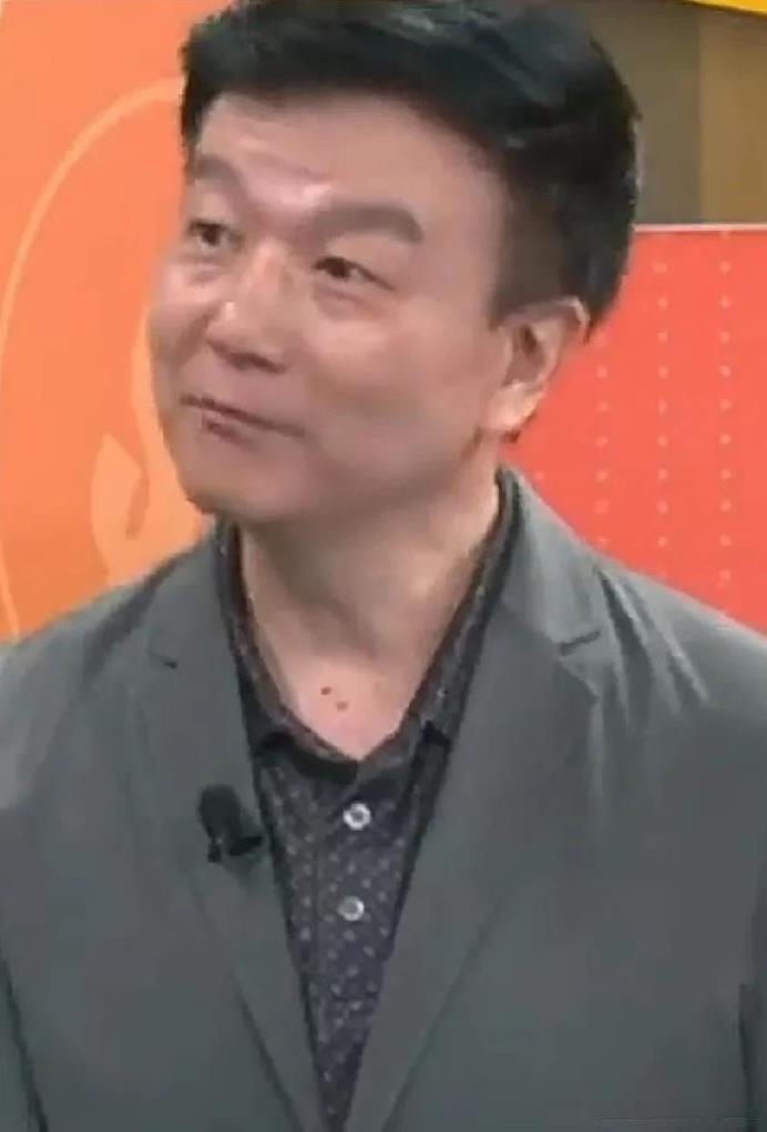 曾说出“一枚导弹拦截率70%，三枚加起来拦截率210%”的台湾省“土房哥”于