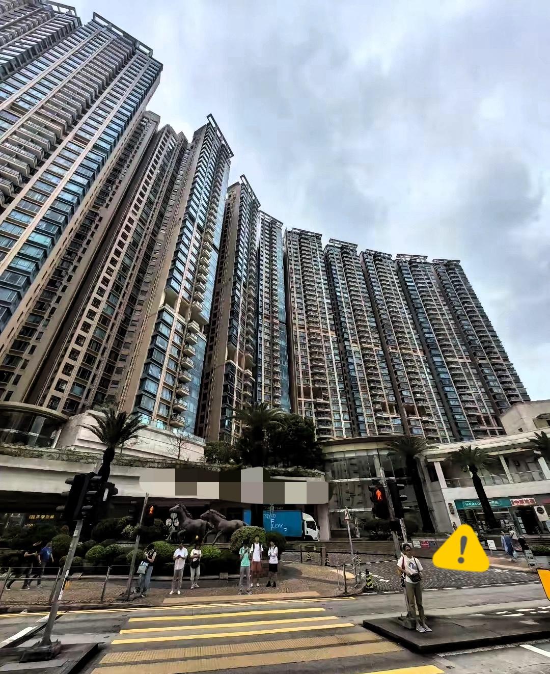 香港这把火烧的，搞不好房地产要变天了！不是降价也不是建矮层，而是改变楼与楼