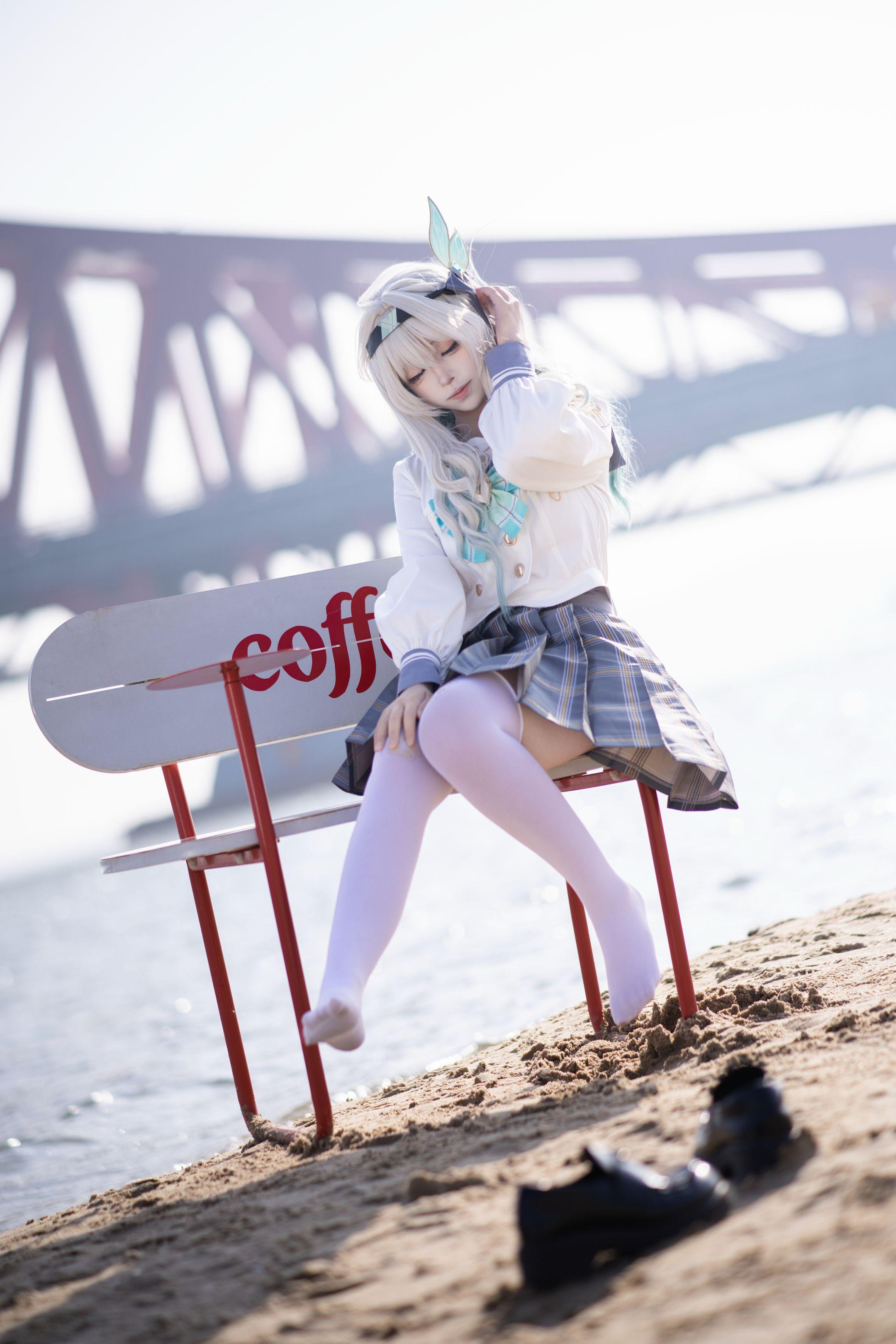 流萤jk沙滩海边正片。