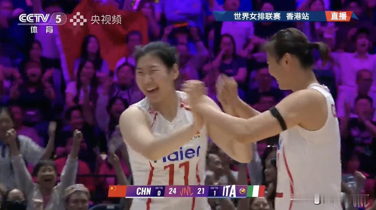 李晨瑄打出自己职业生涯代表作，这场打意大利女排，她真的是奇兵，甚至可以说是巨星！