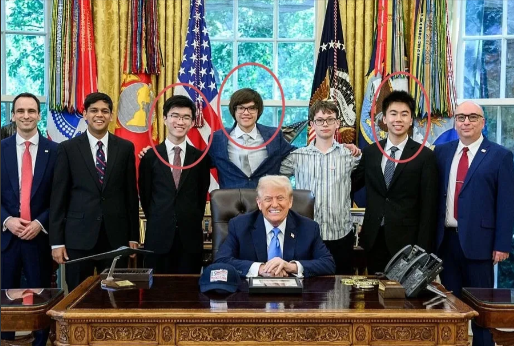 这就是美国的未来？今天晚上，美国总统特朗普在白宫椭圆形办公室接见了美国青少年奥