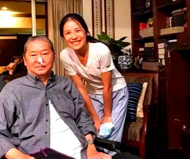2017年，李敖生命中的最后影像由其长女公诸于世，照片中的他满头银丝，面容浮肿不