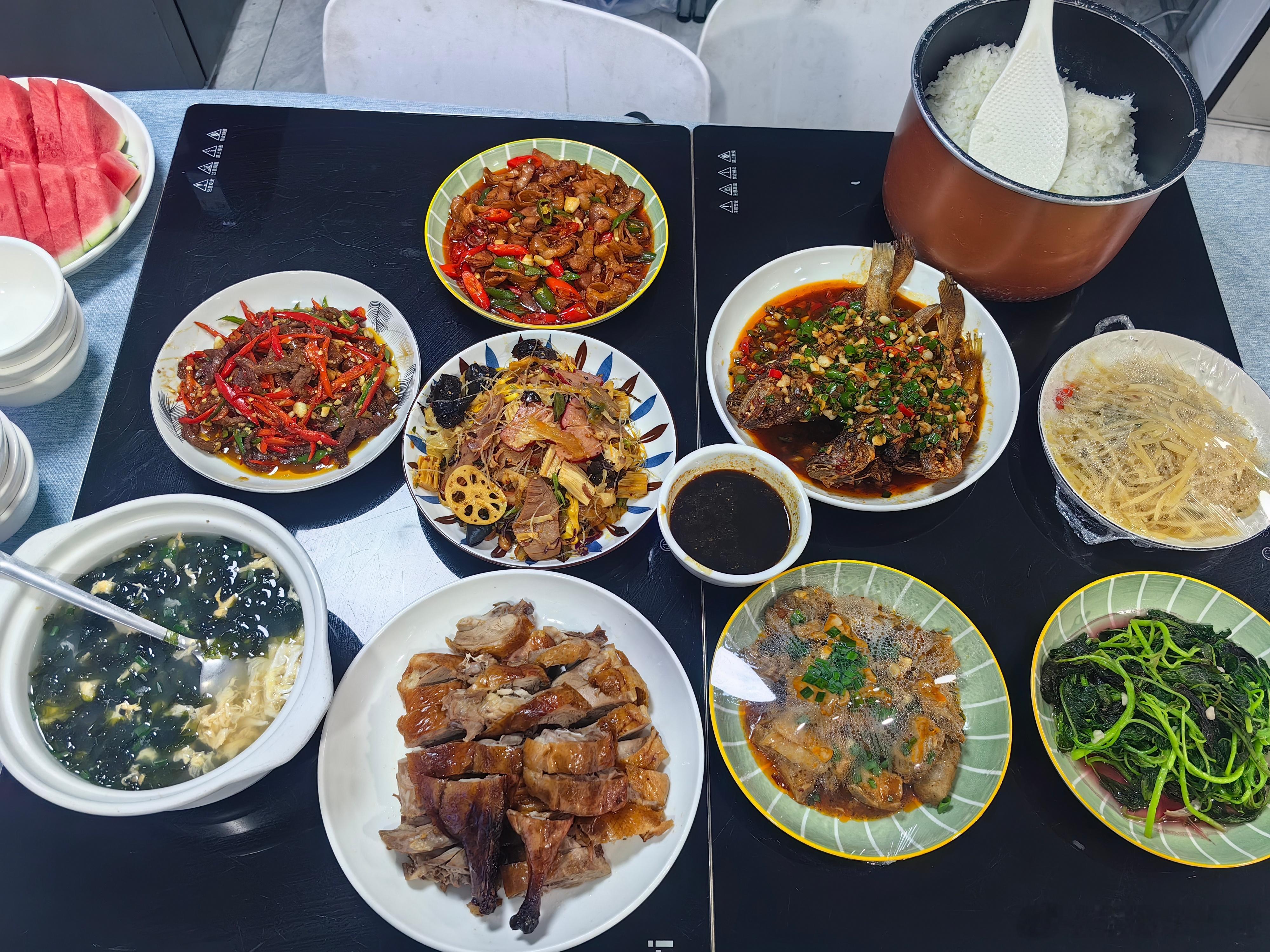 鸡毛大食堂夏日炎炎今天吃个凉菜！edgm
