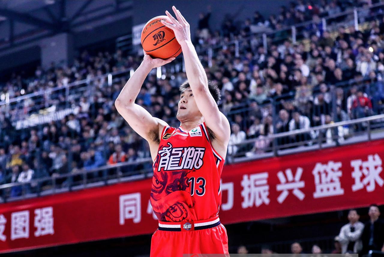 陈国豪：伦哥，还是你门清？？热身赛、全运会、杯赛一概不打，就等着强势复出？？？