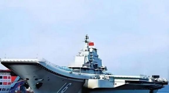 无论是中国的导弹，还是中国的航母，日本都不怕。日本怕的只有两点，一是中国的继续加