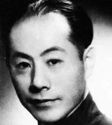 1935年，一妓女恳求37岁张伯驹：“带我走吧！我还是清白之身！”张伯驹递给老鸨