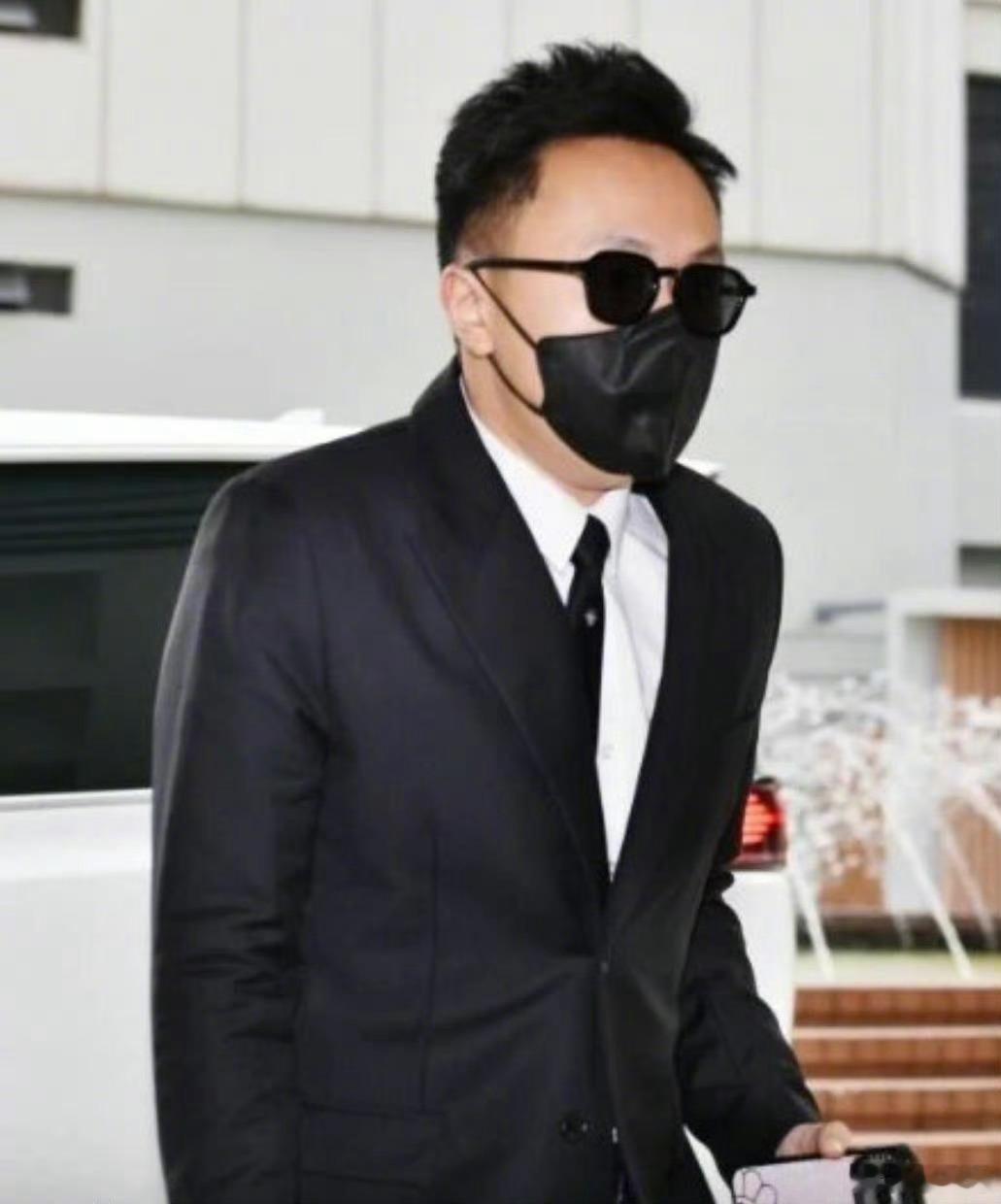 【香港名媛碎尸案庭审曝惊人场面：辩方质疑蔡天凤前夫与现任曾发展为恋人和发生性关系
