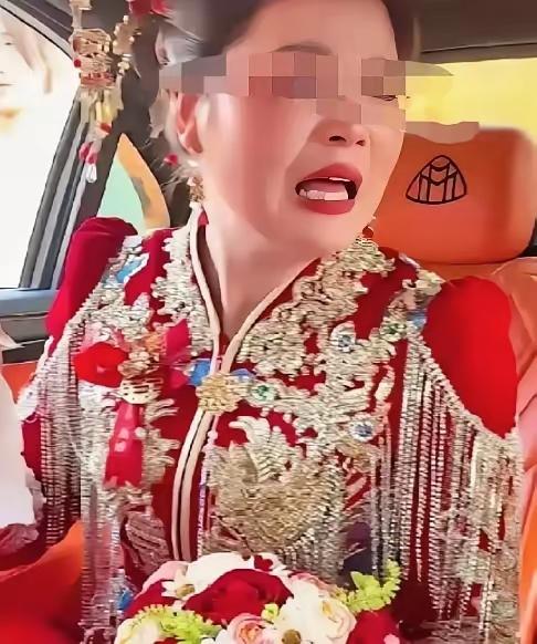 全网热议！19车亲友千里送嫁，却败给一晚酒店房费：姑娘掀桌退婚，一点都不冲动