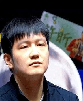 樊振东你这能力不是谁都有的！真是学霸不懂学渣的苦啊，樊振东一脸无奈的对周恺说
