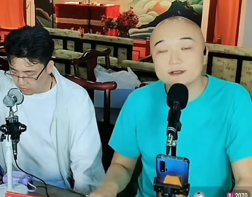 【相声皇后竟然不如他】近日，著名相声演员、相声演员全国50强、20强候选人、