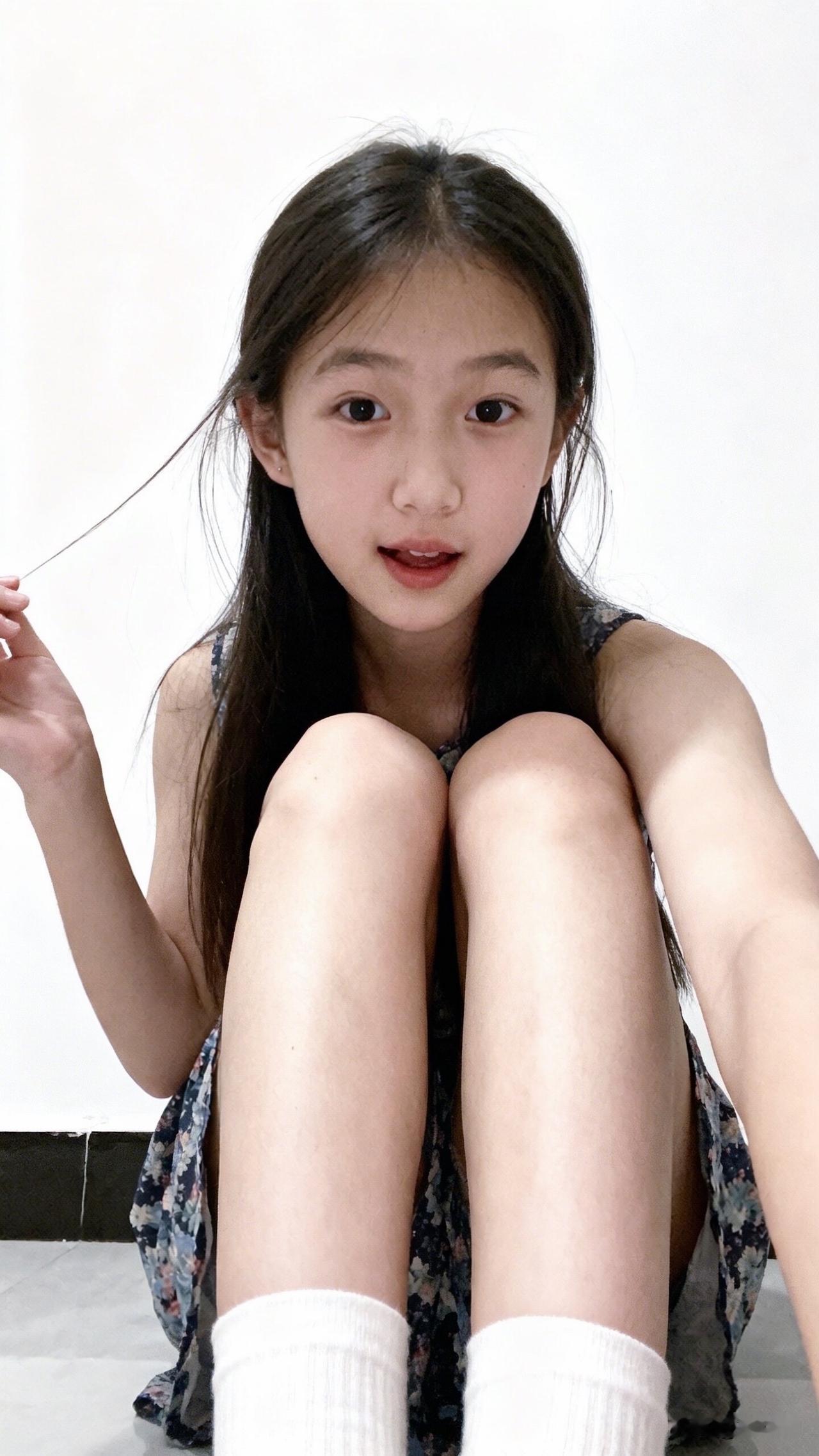 放松一下分享小姐姐的美照分享一下你随手拍的照片吧