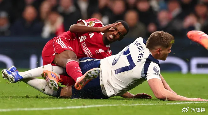 利物浦利物浦主帅斯洛特证实，伊萨克今天将参加全队的合练。伊萨克去年11月被热刺