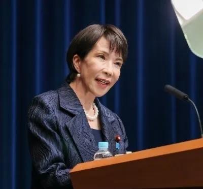 日本首相高市早苗今天发文说：“今日凌晨6时左右，朝鲜发射了疑似多枚弹道导弹的物体