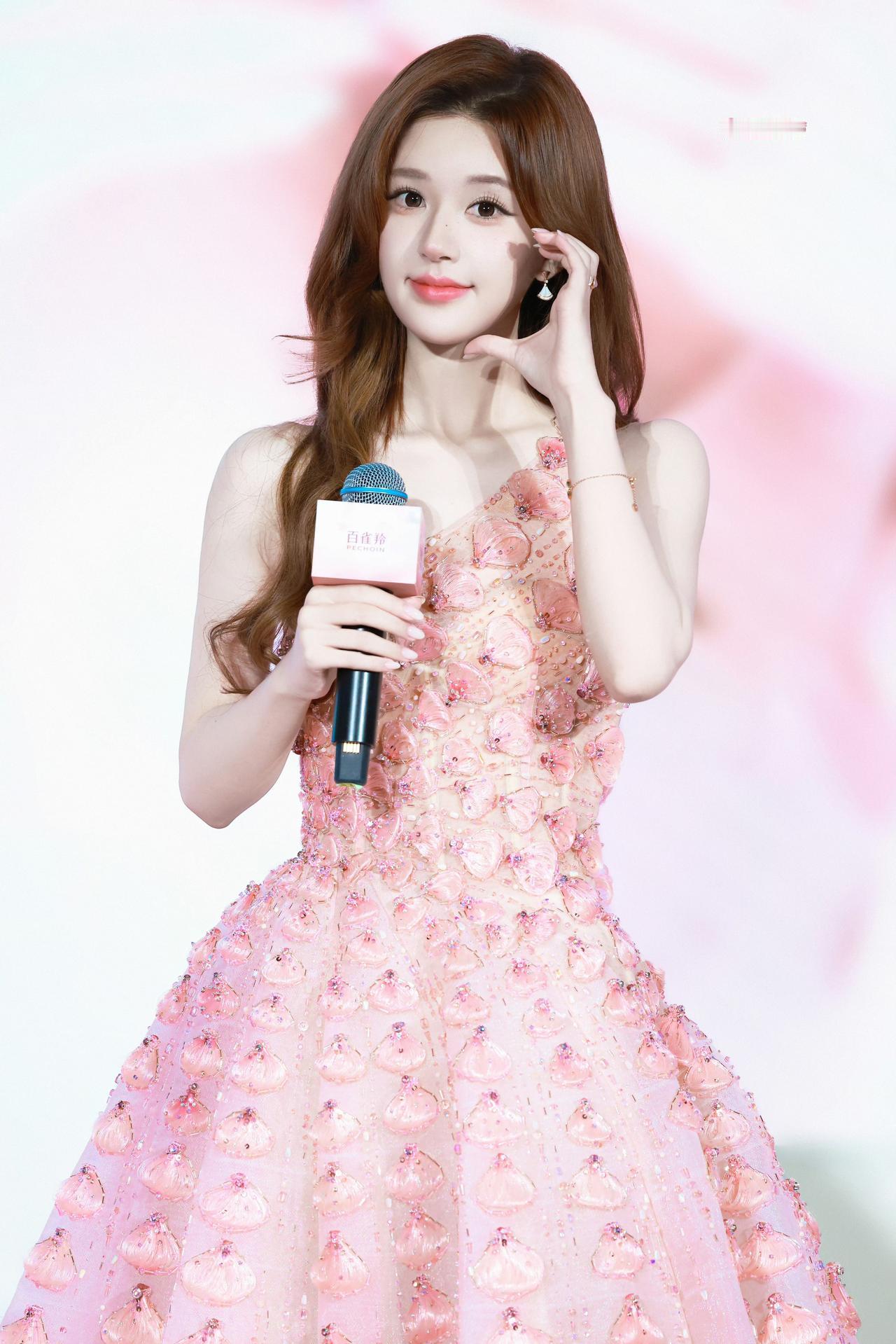 赵露思最新活动状态好好直接进组好吗[墨镜][墨镜]