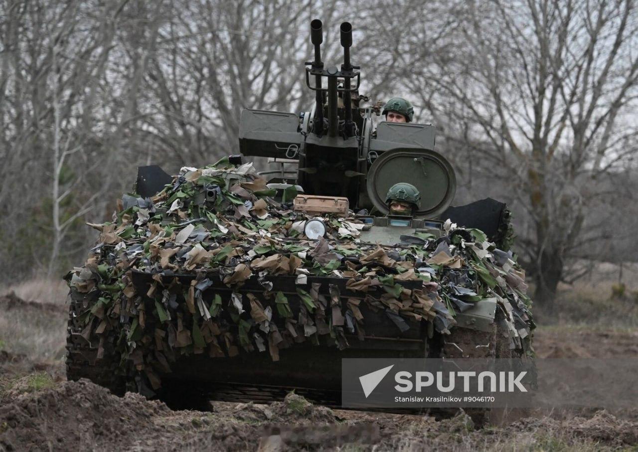 俄罗斯第25集团军在利曼方向的防空哨。为了对抗乌克兰无人机，俄军使用了装在MTL