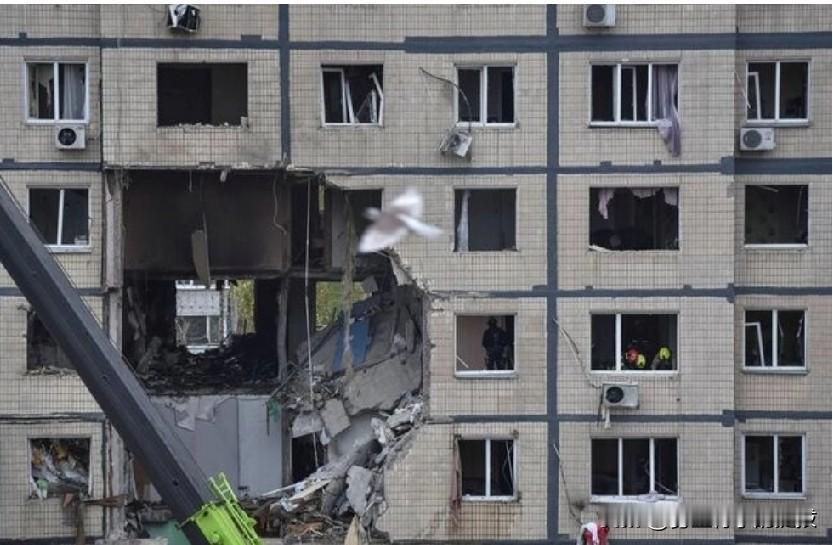 哈马斯说躲藏在拉法的武装分子不会投降！加沙(路透社)-以色列控制的拉法地区的哈