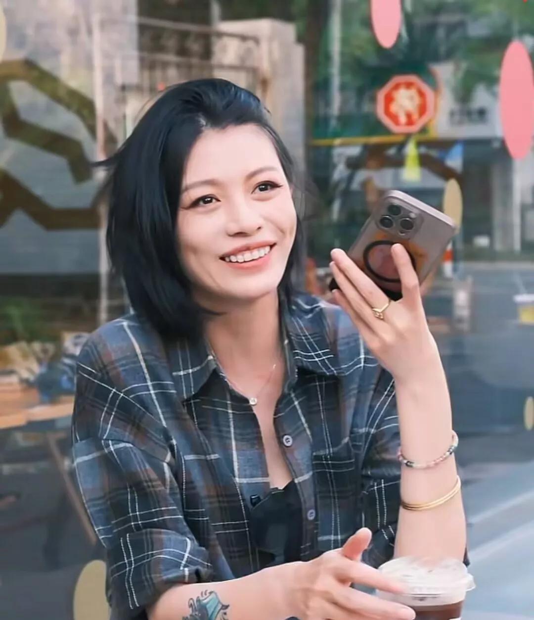 汪峰对自己的前任葛荟婕彻底无语了。他本以为葛荟婕会不再纠缠。没想到她却越来越