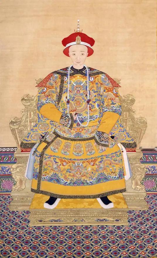 1858年，养心殿。咸丰帝看完了那份奏折，放下，没有说什么。俄国公使普提