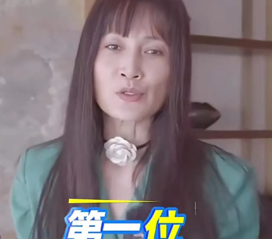 王志文历任女友大盘点，不比不知道竟然差别这么大大。