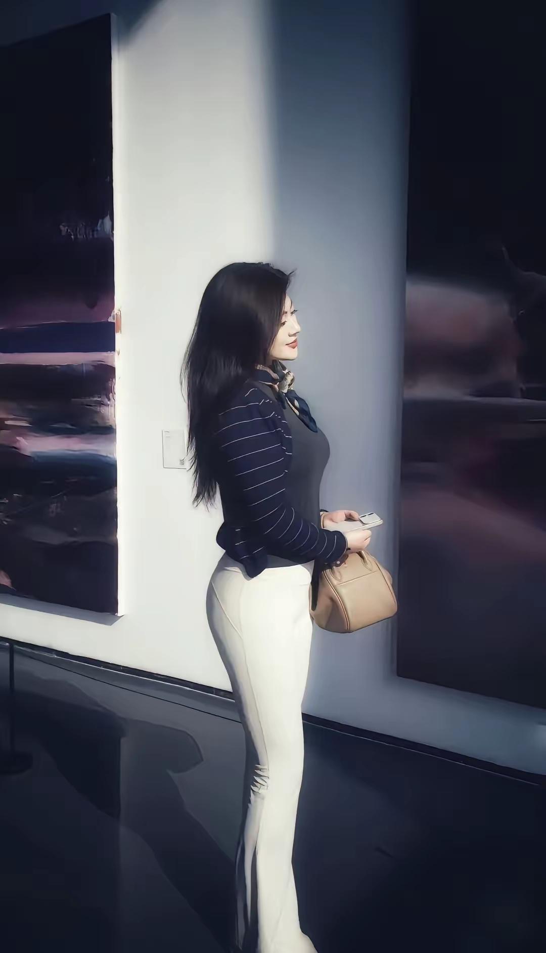 顶级身材，离不开自律不懈的锻炼健身女身材苗条体态硬核身材顶级自律法则好身